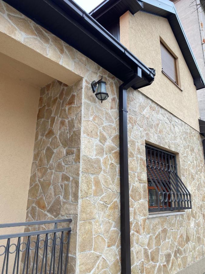 Buba Palace Nikšić Kültér fotó