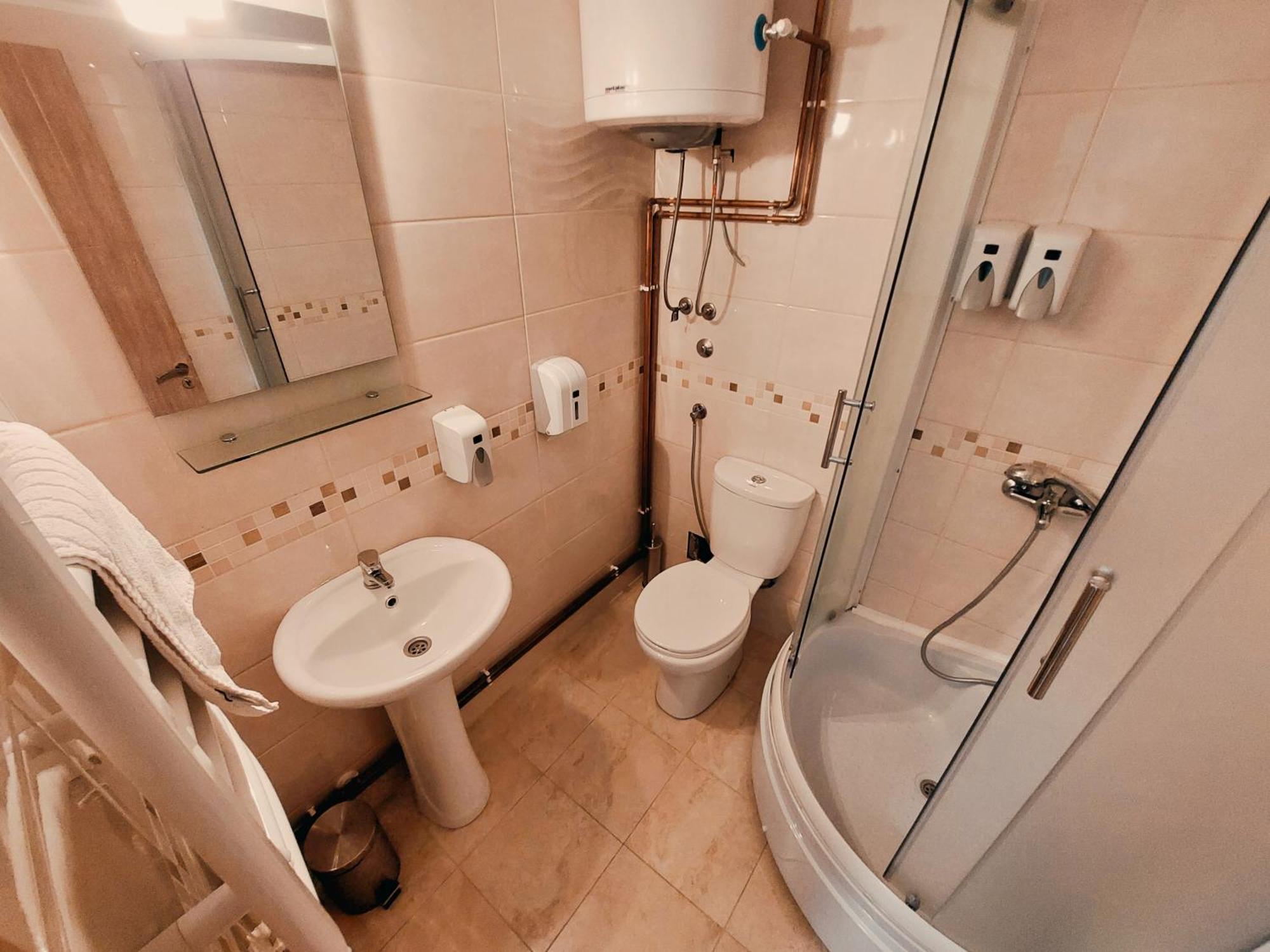 Buba Palace Nikšić Kültér fotó